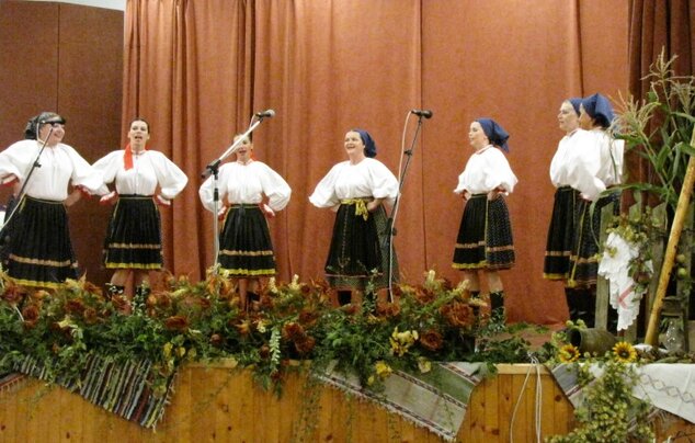 Ženská spevácka skupina FS Jánošík Partizánske
